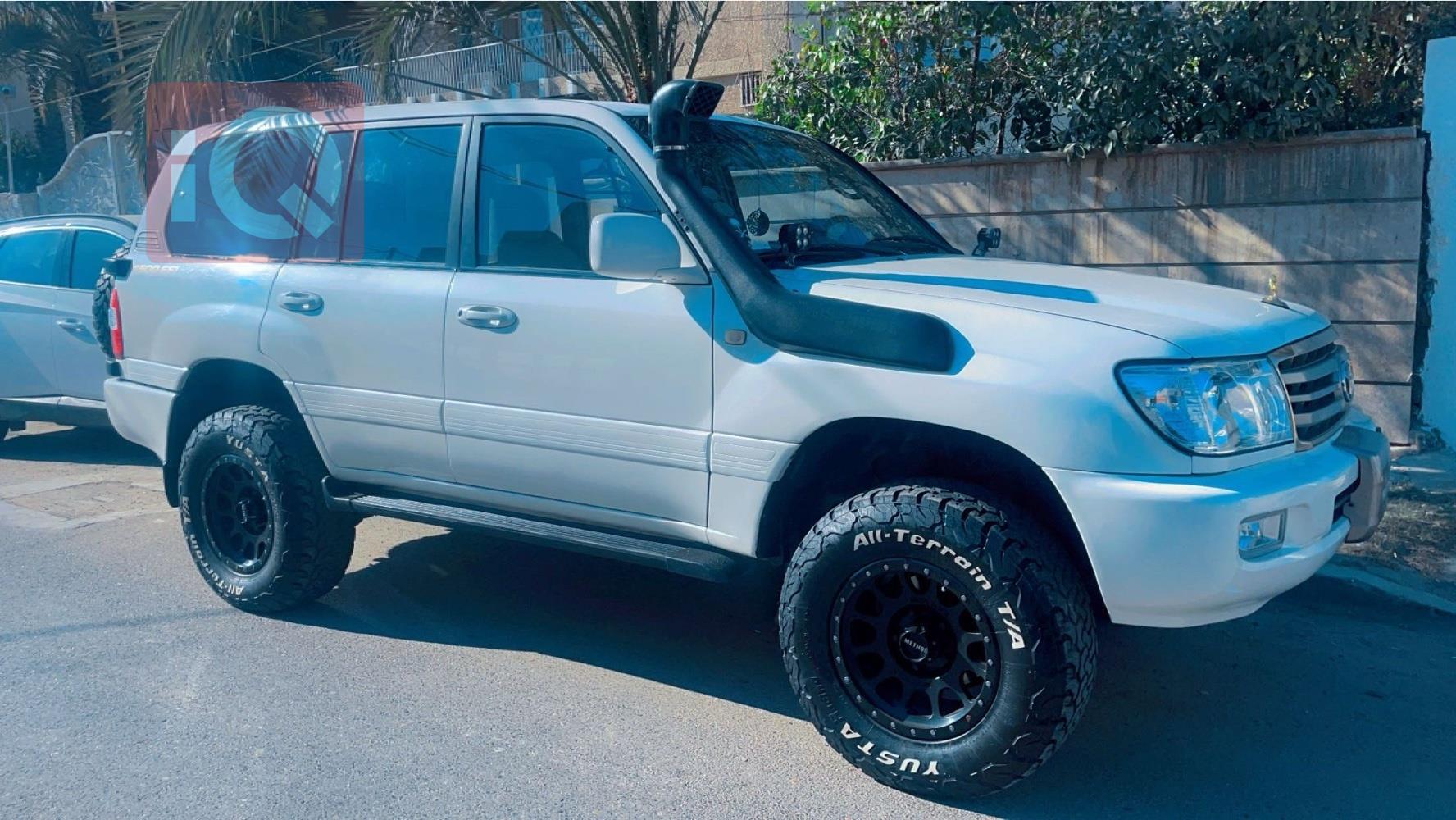 تويوتا لاندكروزر